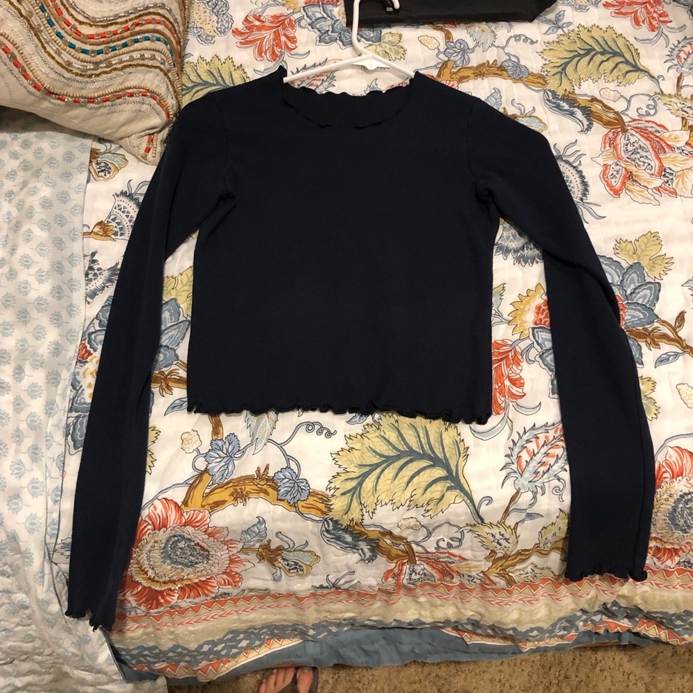 Navy blue top